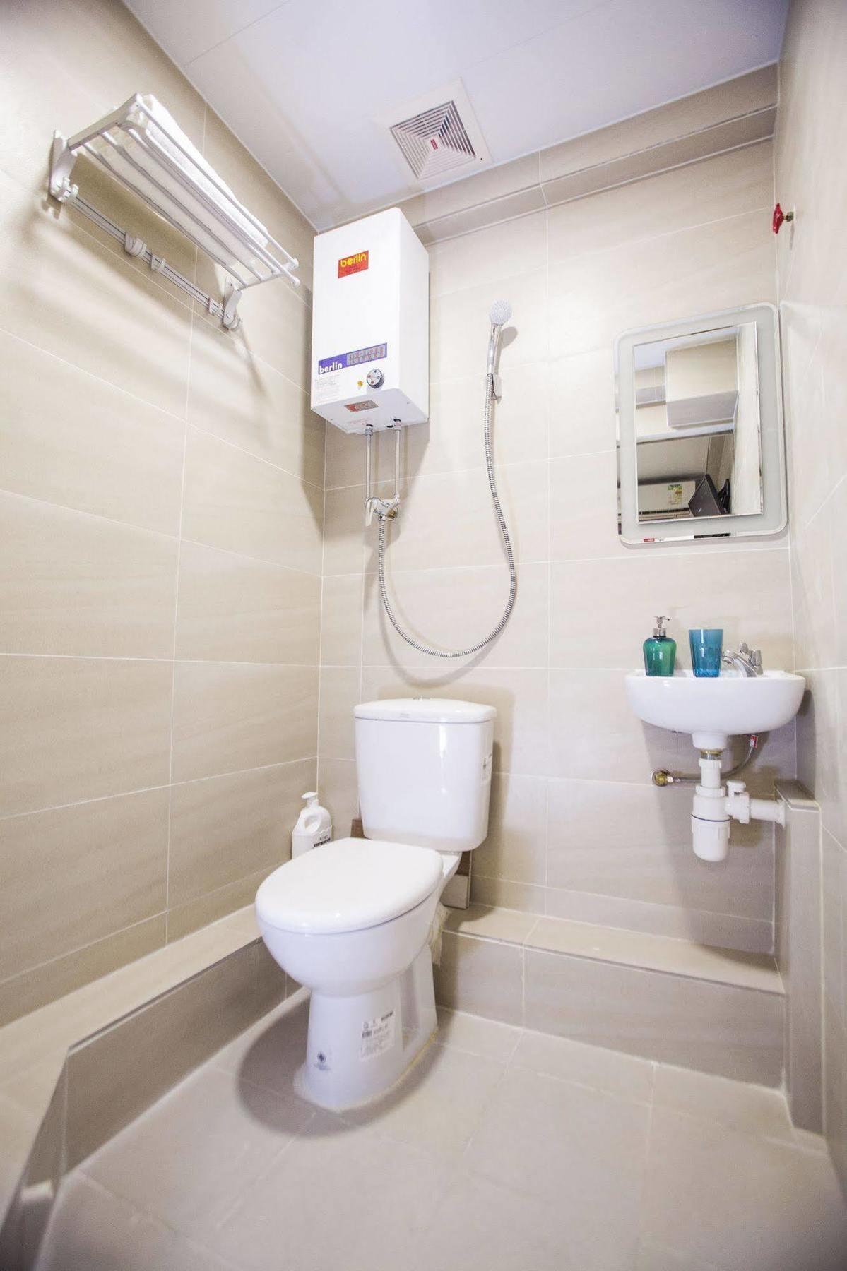 Joyous Guest House Hong Kong Exterior photo