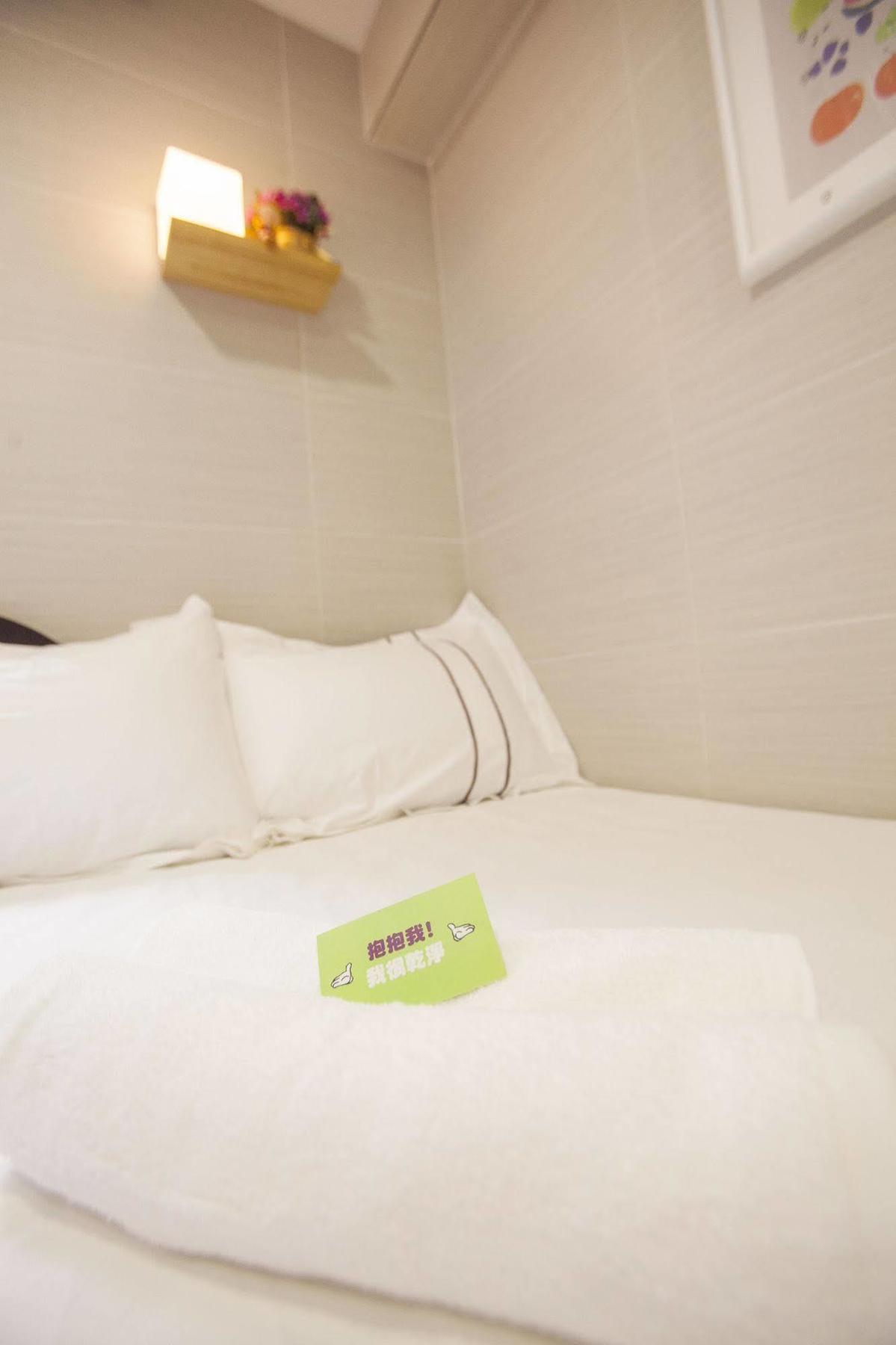 Joyous Guest House Hong Kong Exterior photo